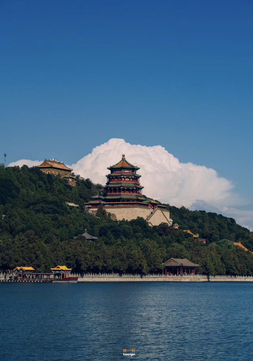 Summer Palace (頤和盛夏) Candle