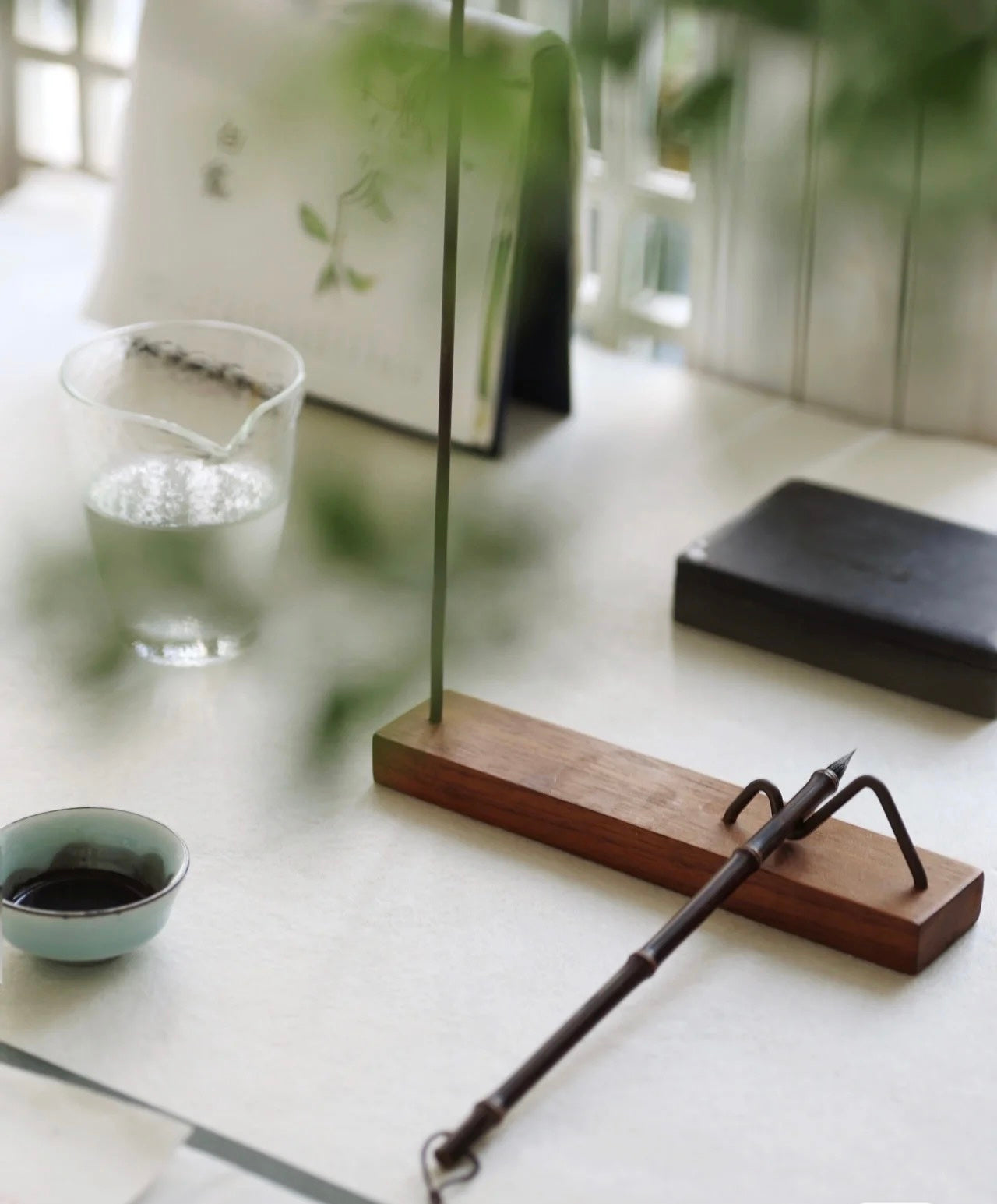 Ink (墨) Candle