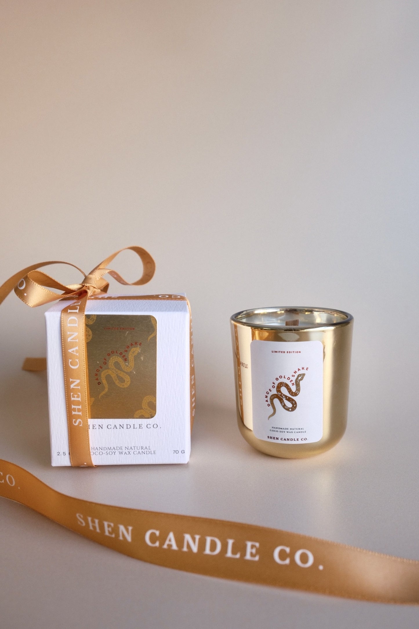 Dance of Golden Snake (金蛇狂舞) Candle Limited Edition